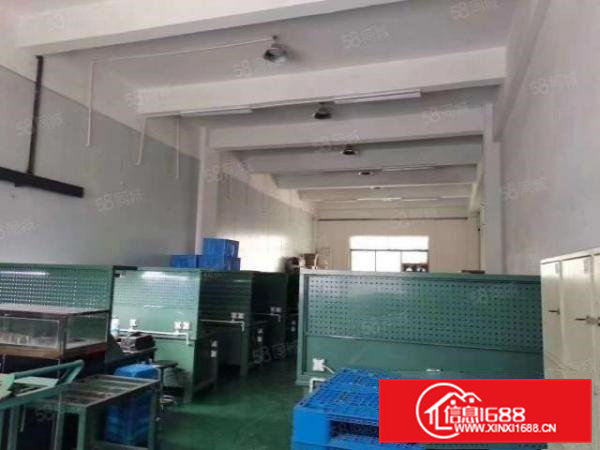 凤岗五联碧湖大道边上560平带现成行车厂房出租。6米高，可分