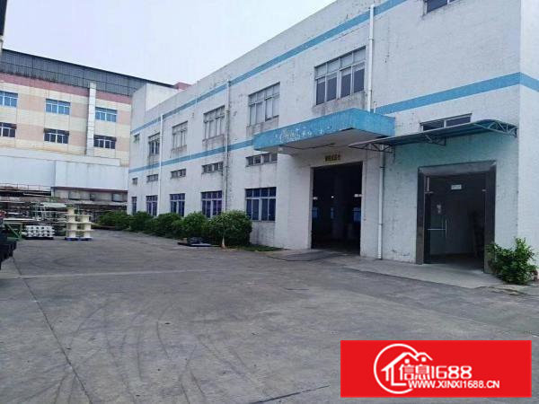 常平镇漱新工业区一楼厂房出租，带装修，水电齐全，交通方便！