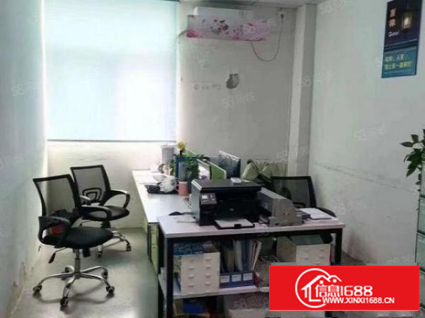 凤岗官井头楼上厂房1000平出租现成装修可分租