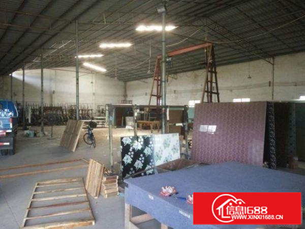 出租龙岗区平湖单层7米独立厂房1300平方，货柜车可到达