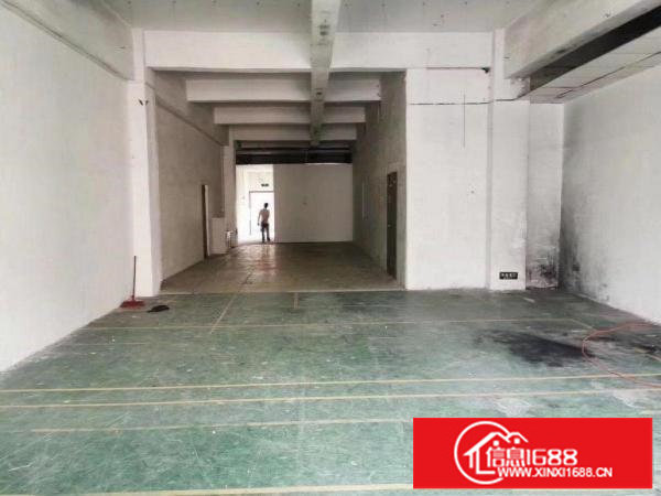 横岗红棉社区一楼厂房320平出租，拎包入住