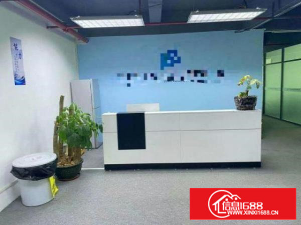 石岩水田龙大高速出口750平厂房招租，精装修，不要转让费