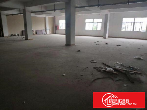 坪地北通道楼上厂房730平可分200-400