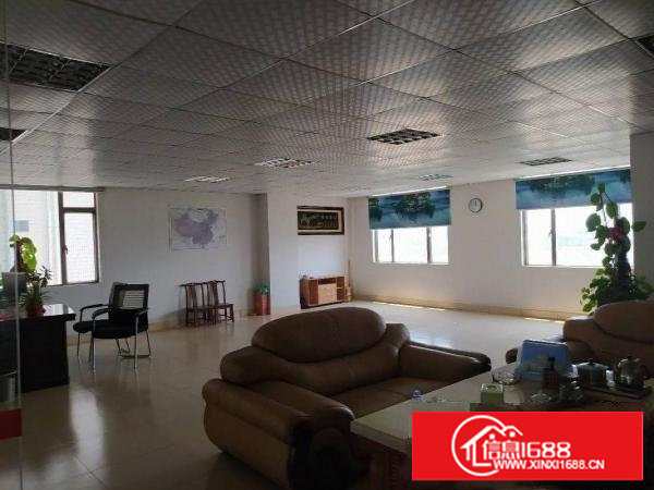 宵边带办公室装修厂房450平出租