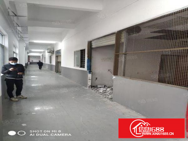 长安乌沙大润发附近楼上500平现成水电办公室装修厂房出租