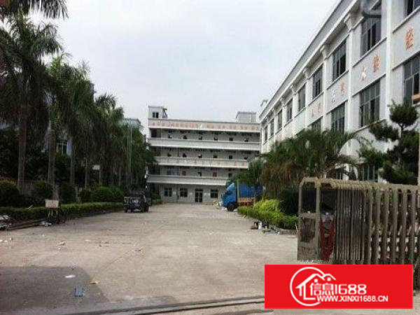 高速路口，近深圳，环境优美1600平方米