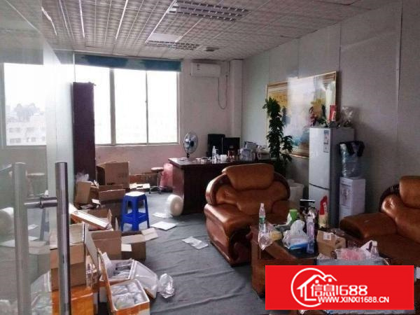 惠阳秋长镇钢构厂房2500平方，可以喷油原房东