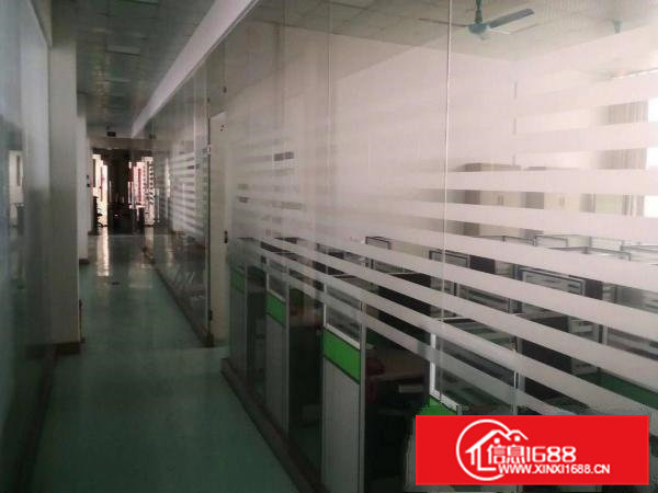 黄江北岸村靠路边内部带地坪漆办公室厂房分租一楼楼上1000平