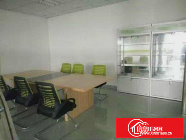 横岗六约楼上1500平米，一楼1500平米，可分租