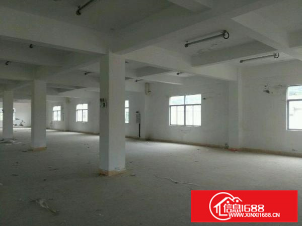 潼湖仲恺区潼湖镇高速口旁厂房8000平米