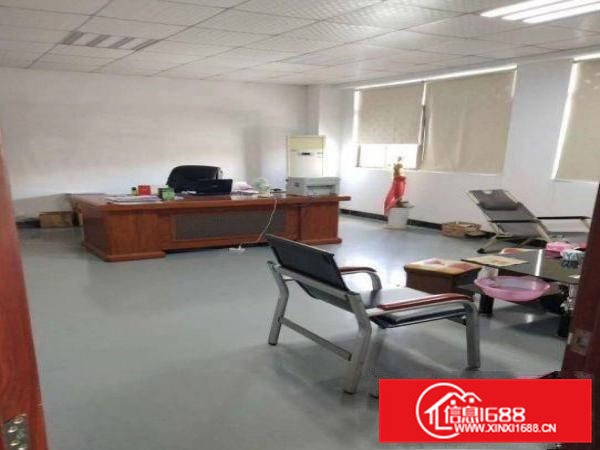 铁场楼上厂房200平方带装修，车间水电到位