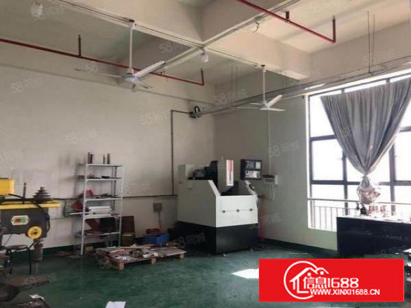 车间地坪漆八成新，沙湖3楼850平厂房出租