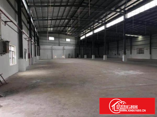 高埗独院单一层厂房2500平方出租易招工，交通极其便利。空地