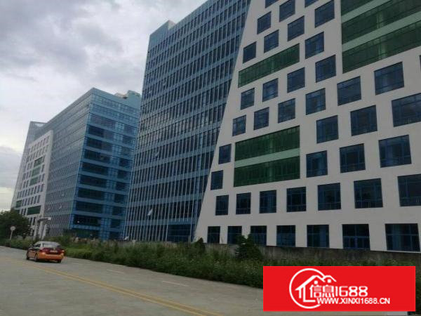 龙岗宝龙原房东全新厂房出租，豪华外观可分租