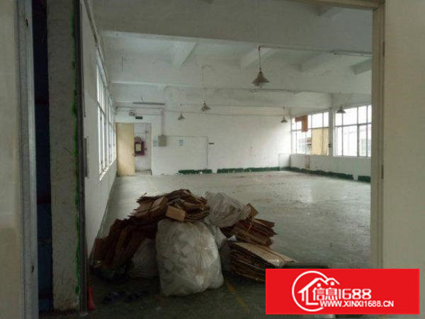 出租龙岗区坪地二楼750平米带简单装修厂房