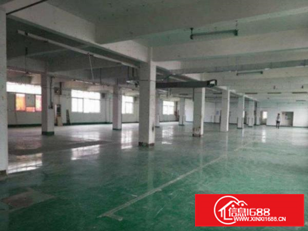 坪地新出楼上1500平米装修厂房急租