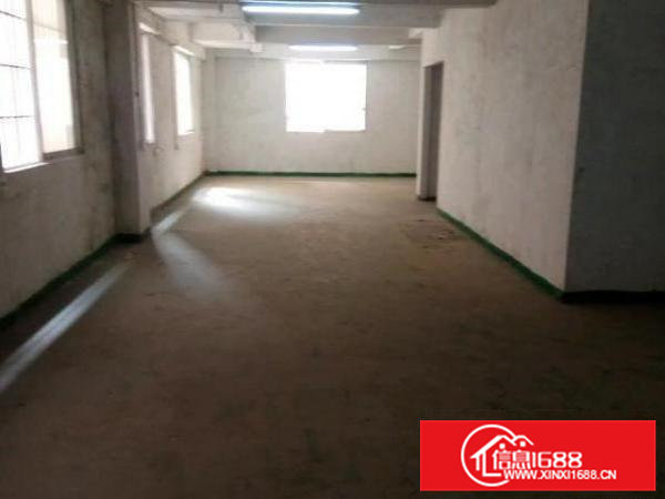 可做厂房，仓库，三相电，水电备齐，二楼厂房，蓝色地坪漆地板。
