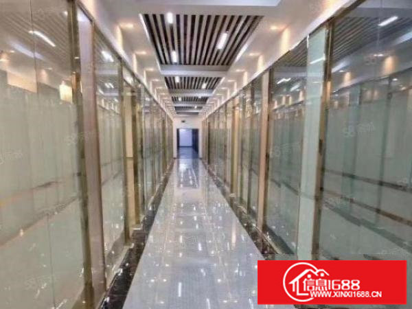 龙岗爱联新出楼上精装修办公室526平带家私大小面积出租