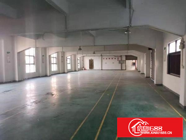 长安咸西新空出楼上850平实际面积出租，带精装修办公室