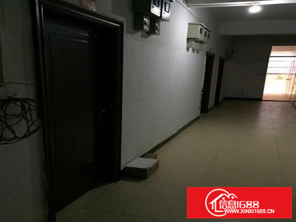 5楼，内置10间房，可做员工宿舍，房租面议