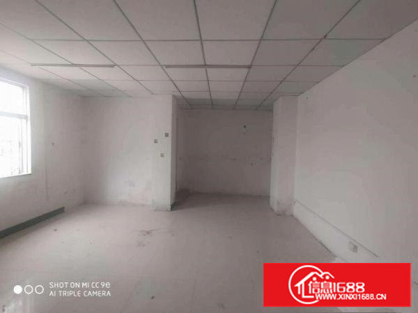 带装修二楼600平标准厂房