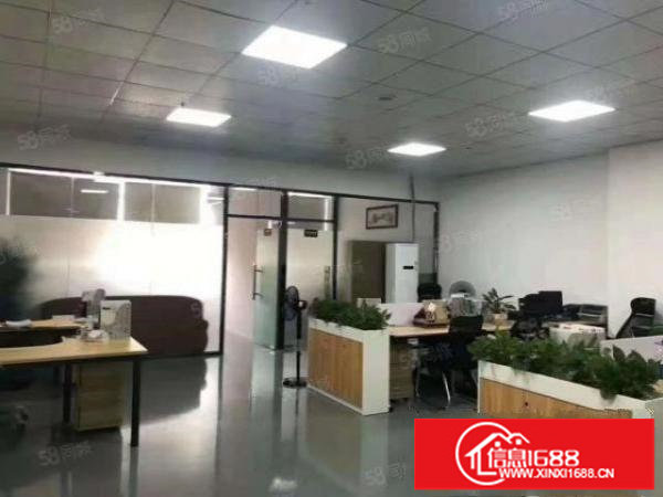 新出！平湖华南城附近小独院厂房2580平方带精装修厂房出租