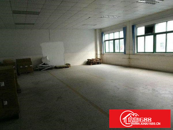 常平塘角一楼750平厂房！现成水电隔好办公室