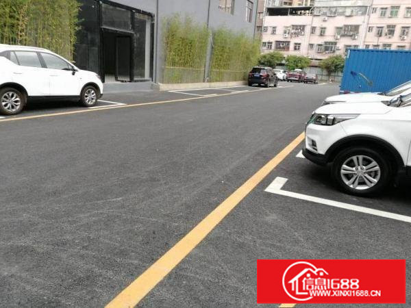 龙东爱南路边一楼2000钢构厂房出租