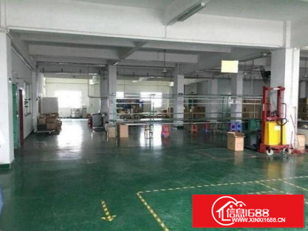 福永白石厦3楼厂房800平招租，办公齐全，装修保留完好