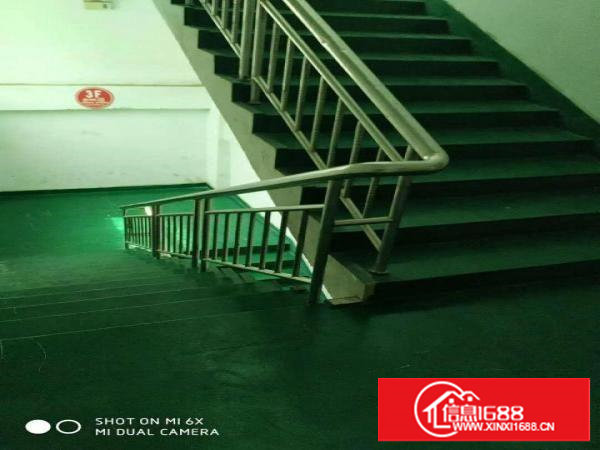 长安镇出租450平350平300平1100平600平厂房可分