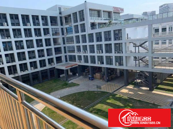 坪山新区聚龙山公园320平精装修可用电商贸易研发办公小型生产