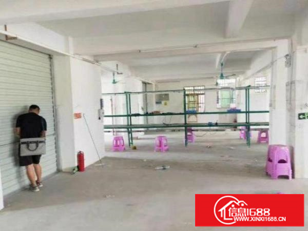 公明李松朗新出楼上300平方标准厂房招租，现成流水线办公室