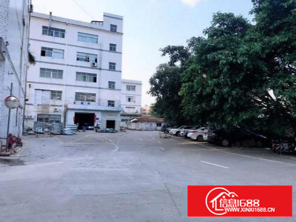 工厂出租，长安镇刚空出楼上精装修厂房2000平方，水电齐全