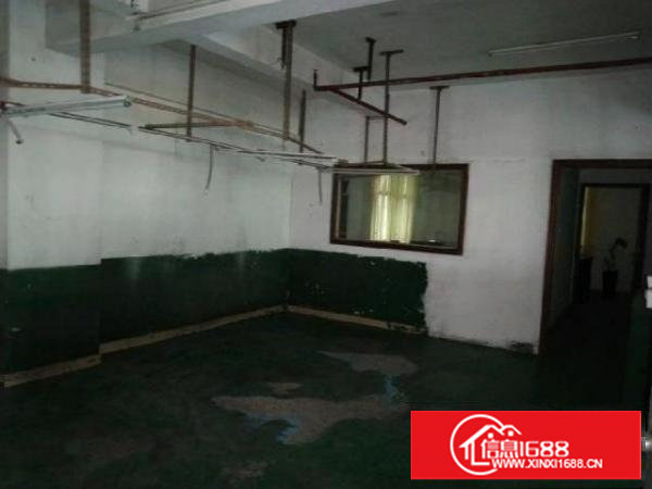 厂房出租，交通便利，欢迎咨询