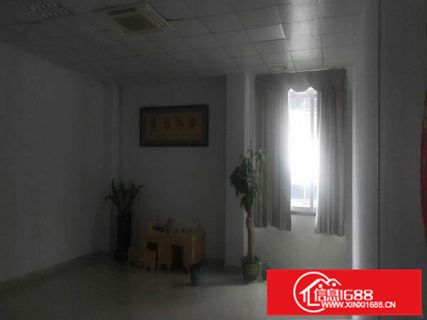 平湖原房东二三楼厂房2000平带办公室装修急租