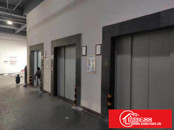 坪山区大工业区精装修二楼整层1180平方米厂房急租