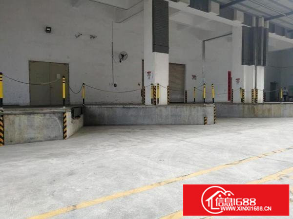 布吉下李朗红本带装修336平厂房出租无转让费