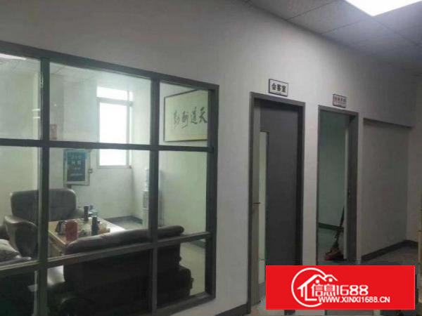 石马工业区楼上新出550平精装修厂房出租，三天必租水电齐全