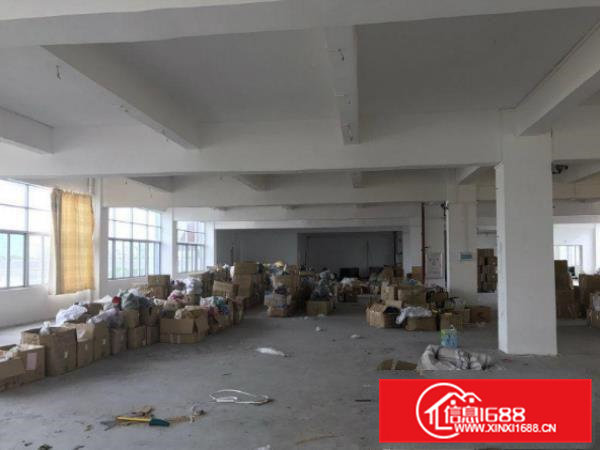 企石镇有楼上厂房900方形象好，安全方便