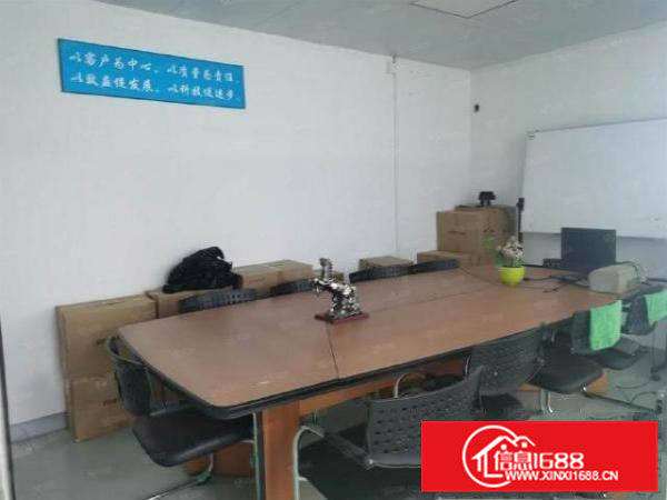 凤岗油甘埔村楼上650平精装修厂房招租水电到位