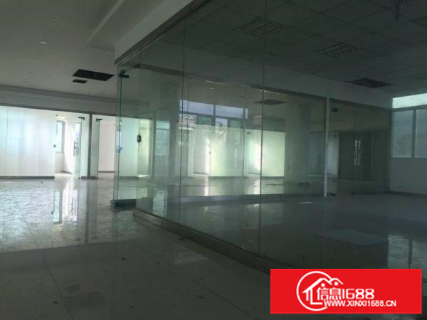 平湖华南城精装修厂房500平米