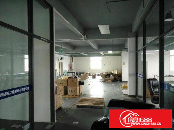 观澜松元五和大道边上楼上600平方厂房单层带装修