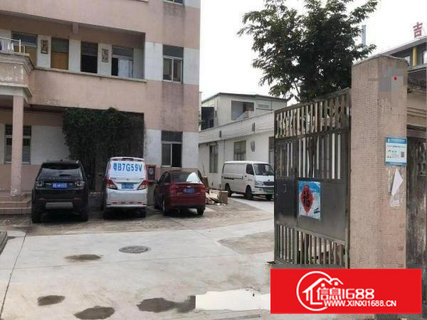 布吉丹竹头宝雅路厂房一楼300平米