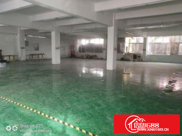 平湖一楼厂房630平米，二楼450平米，水电齐全带办公室招租