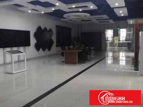 福永桥头地铁口楼上豪华装修厂房2500平