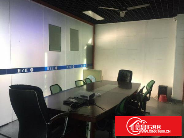 平湖上木古标准厂房一楼900平出租带精装修水电齐全