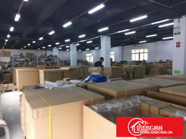 龙华快速路旁大型产业园一楼1480平米高6.5米，带装修厂房