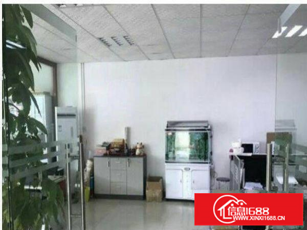 布吉百鸽笼标准二楼700平米出租，带电梯