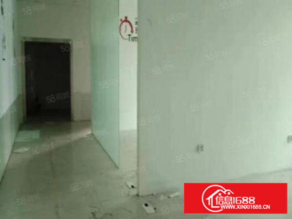 石岩塘头大型园区新出楼上360平方米带精装厂房出租，水电到位