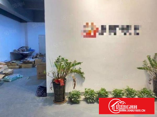 石岩北环路大型园区，套内260平。格局精装修。